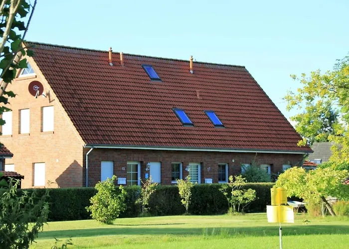 Semesterbostad Strandruhe *